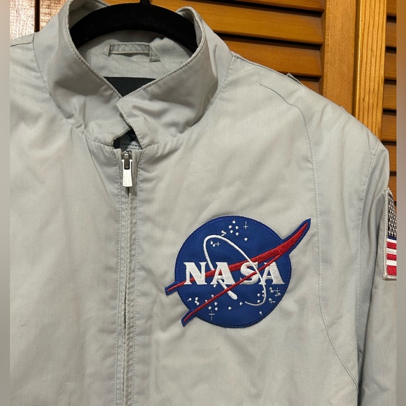 NASA Men’s Gray Bomber Jacket, Small - Picture 2 of 13